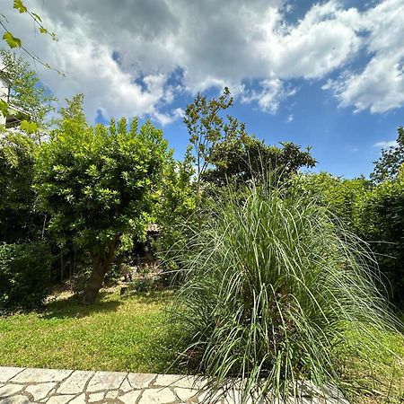 דירות לובראן Secret Garden House מראה חיצוני תמונה